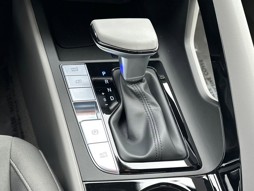 Used 2024 Hyundai Elantra SEL w/ Convenience Package image 30