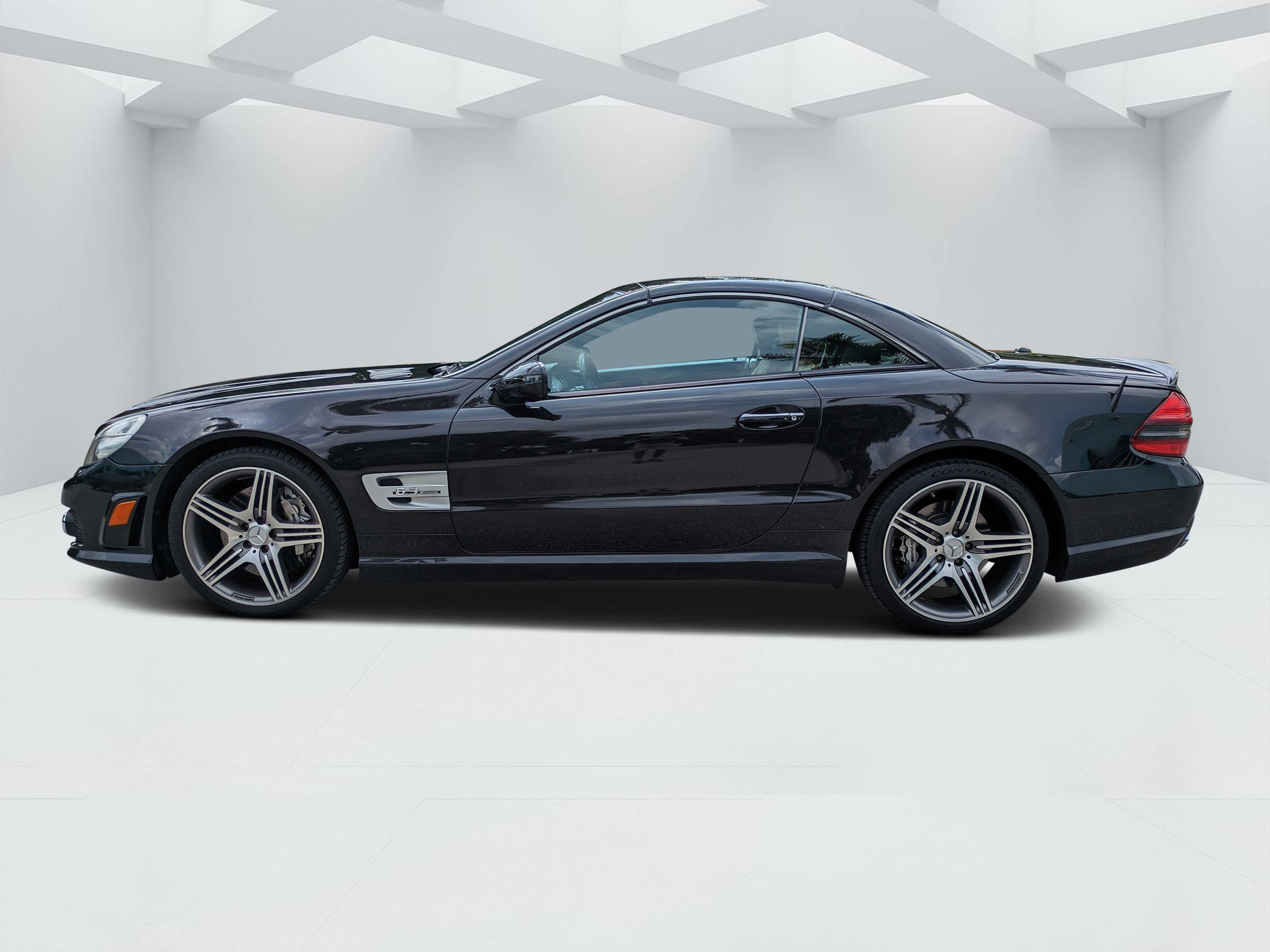 Used 2009 Mercedes-Benz SL 63 AMG image 6