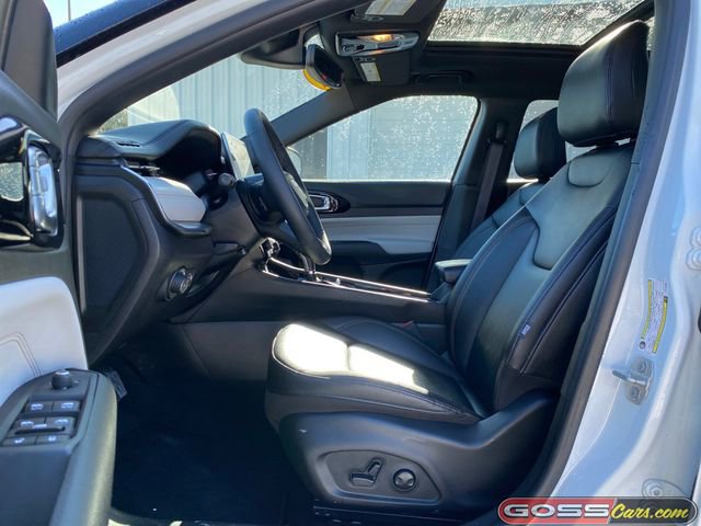 Certified 2024 Jeep Compass Limited w/ Sun and Sound Group image 25