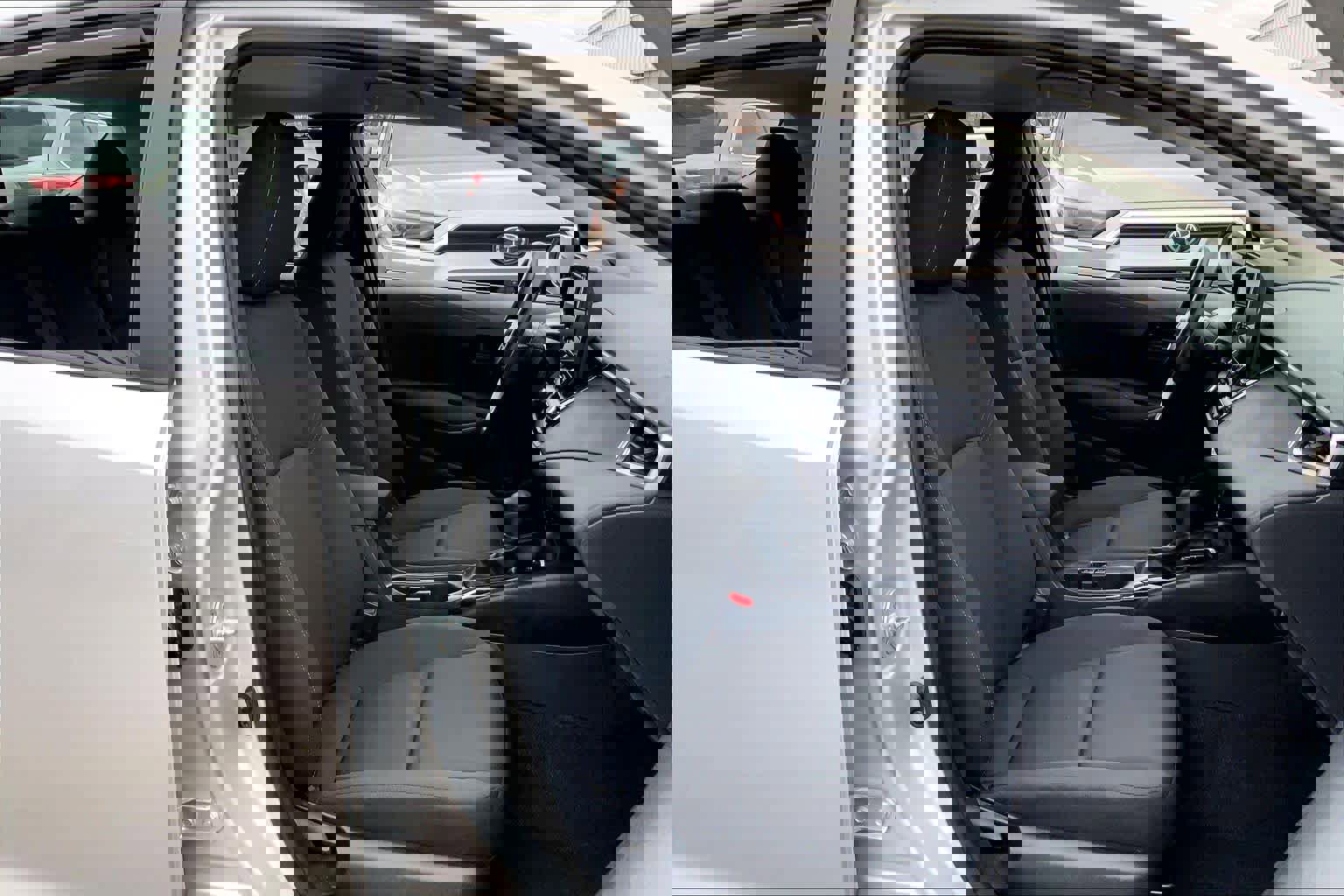 Used 2024 Toyota Corolla LE image 9