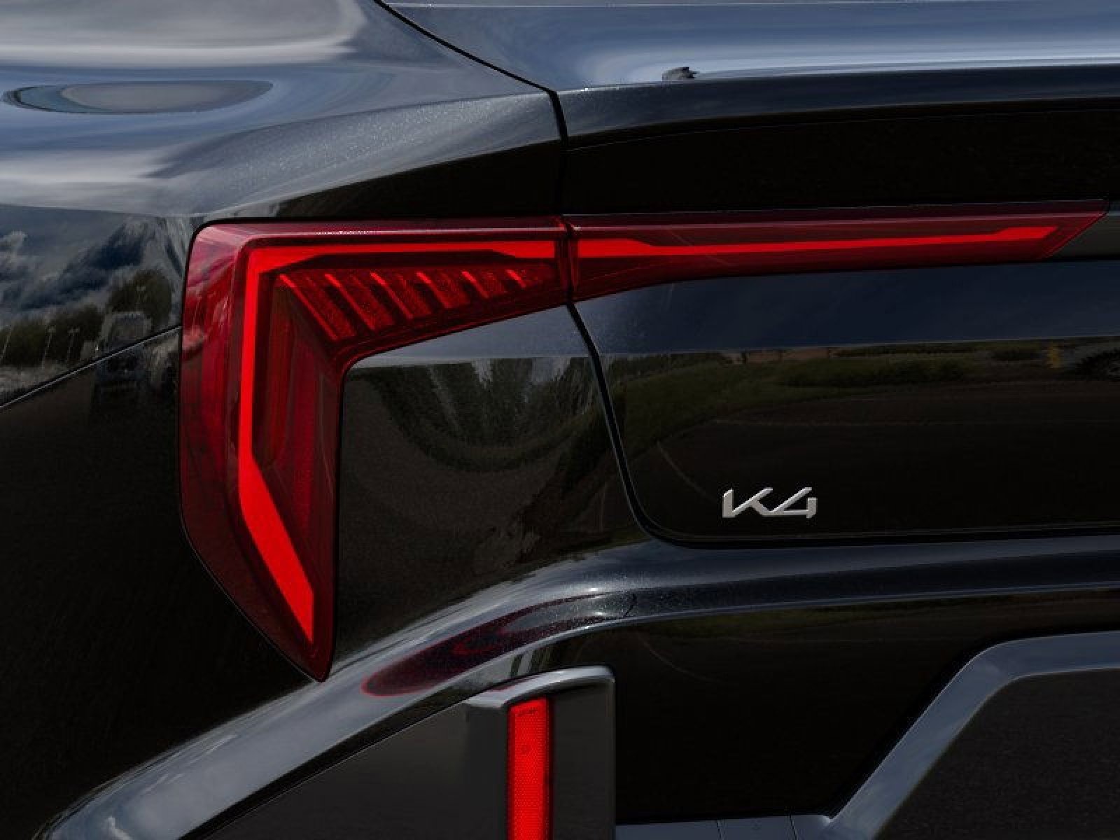 New 2025 Kia K4 GT-Line image 14