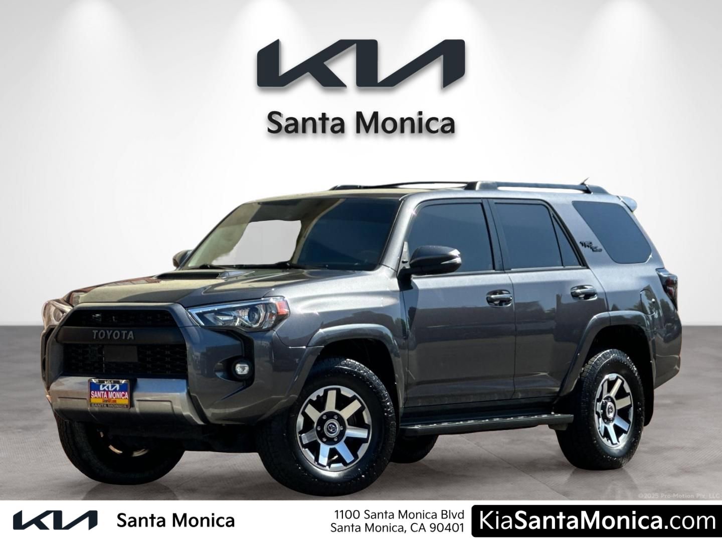 Used 2022 Toyota 4Runner TRD Off-Road Premium w/ Moonroof Package AWD/4WD image 1