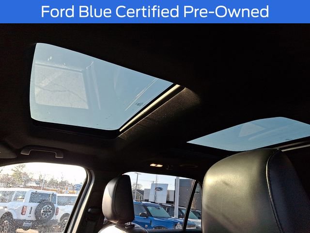 Certified 2019 Ford Explorer XLT w/ Equipment Group 202A image 17