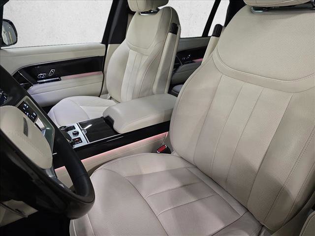 Used 2023 Land Rover Range Rover Long Wheelbase SE AWD/4WD image 17