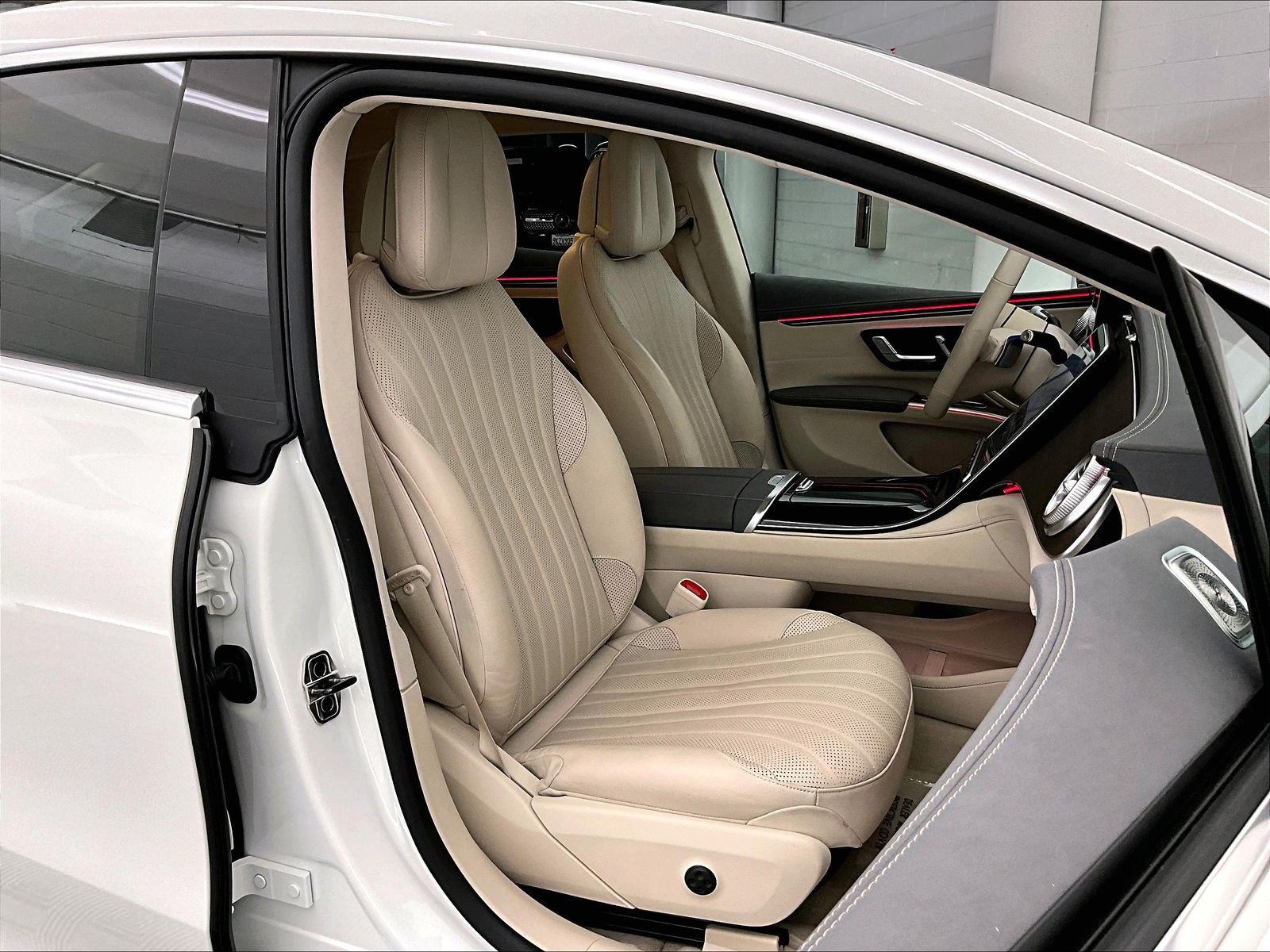 Certified 2023 Mercedes-Benz EQS 450+ Sedan image 6