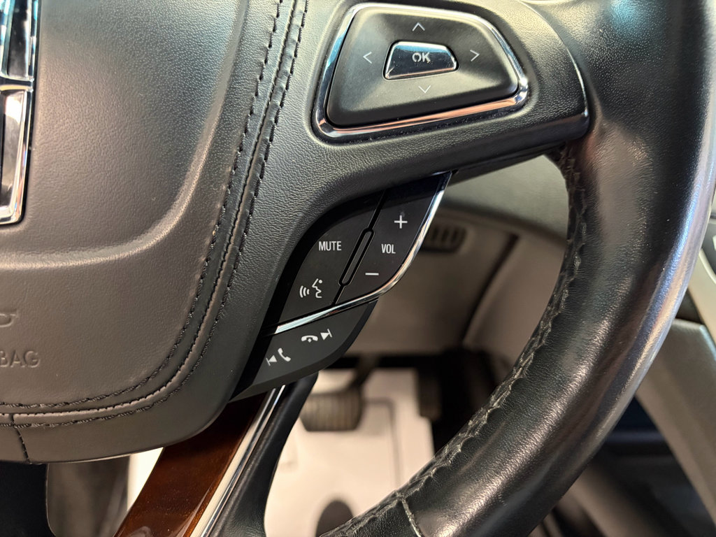 Used 2019 Lincoln MKZ Reserve FWD image 17