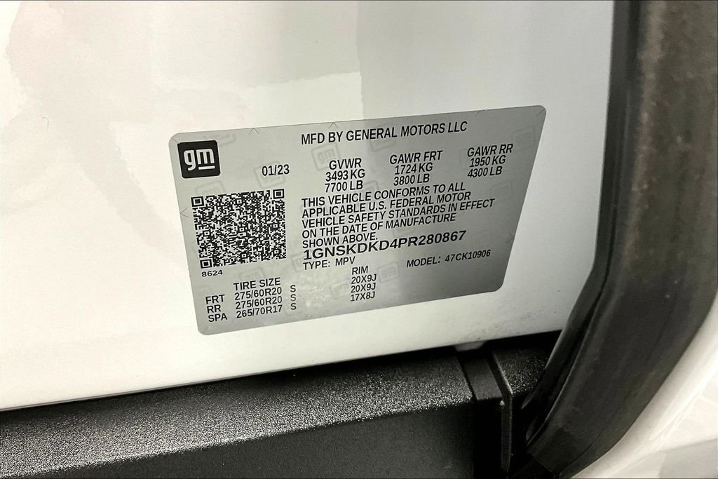 Used 2023 Chevrolet Suburban Z71 w/ Luxury Package image 42