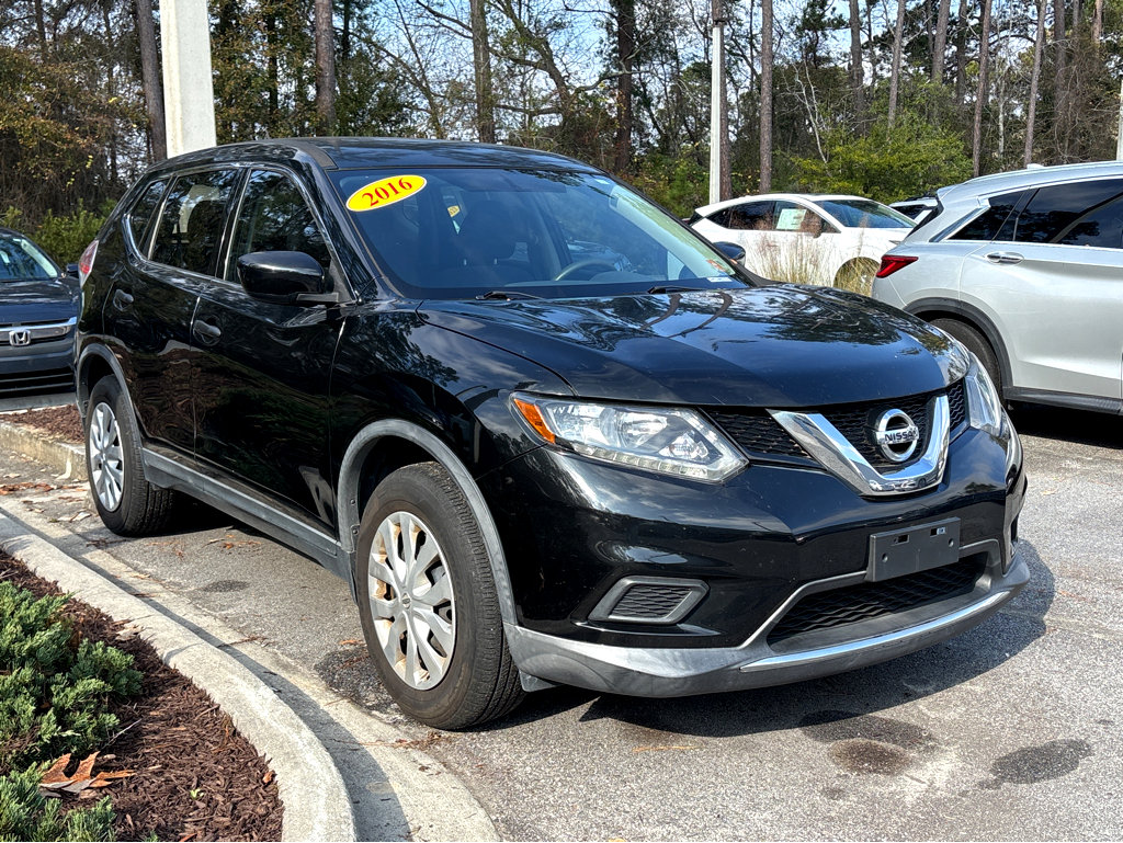 Used 2016 Nissan Rogue S image 25