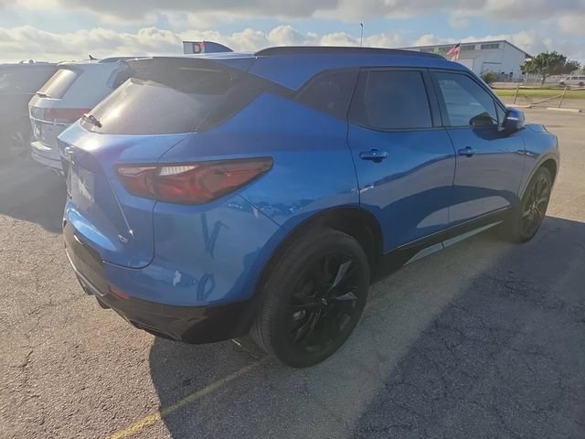 Used 2021 Chevrolet Blazer RS w/ Enhanced Convenience Package FWD image 3