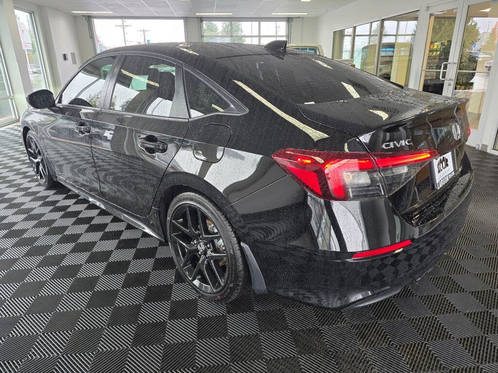 Used 2025 Honda Civic Sport image 5