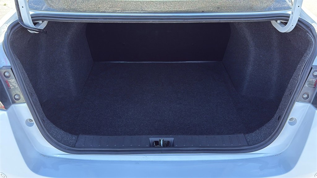 Used 2024 Nissan Versa S image 26