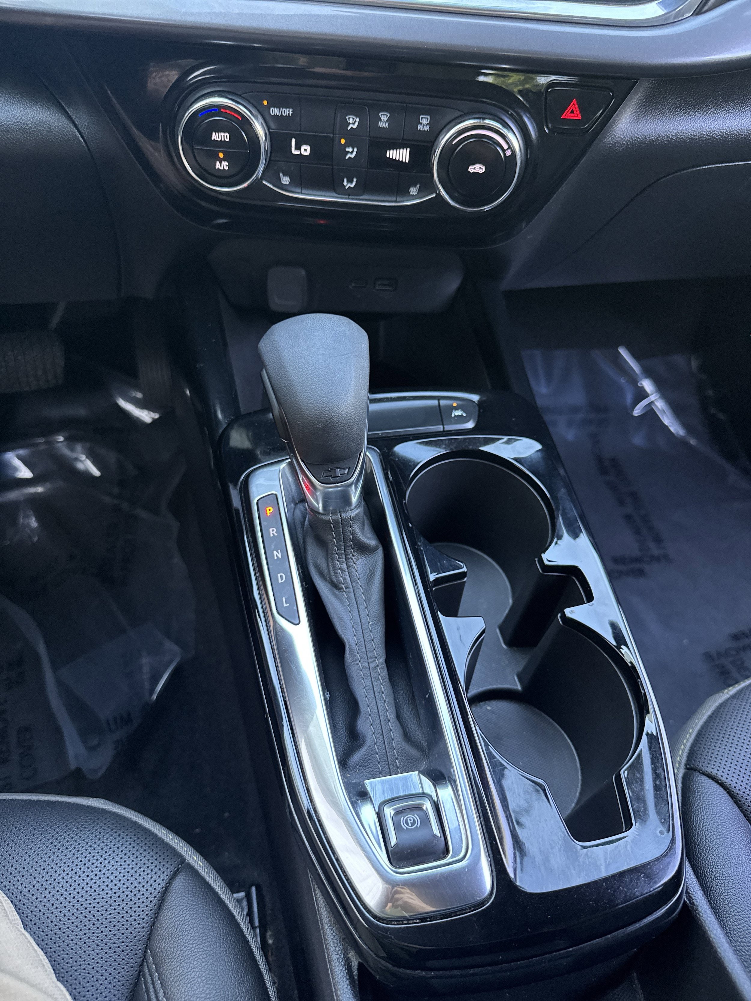 Used 2025 Chevrolet Trax ACTIV w/ Driver Confidence Package FWD image 19
