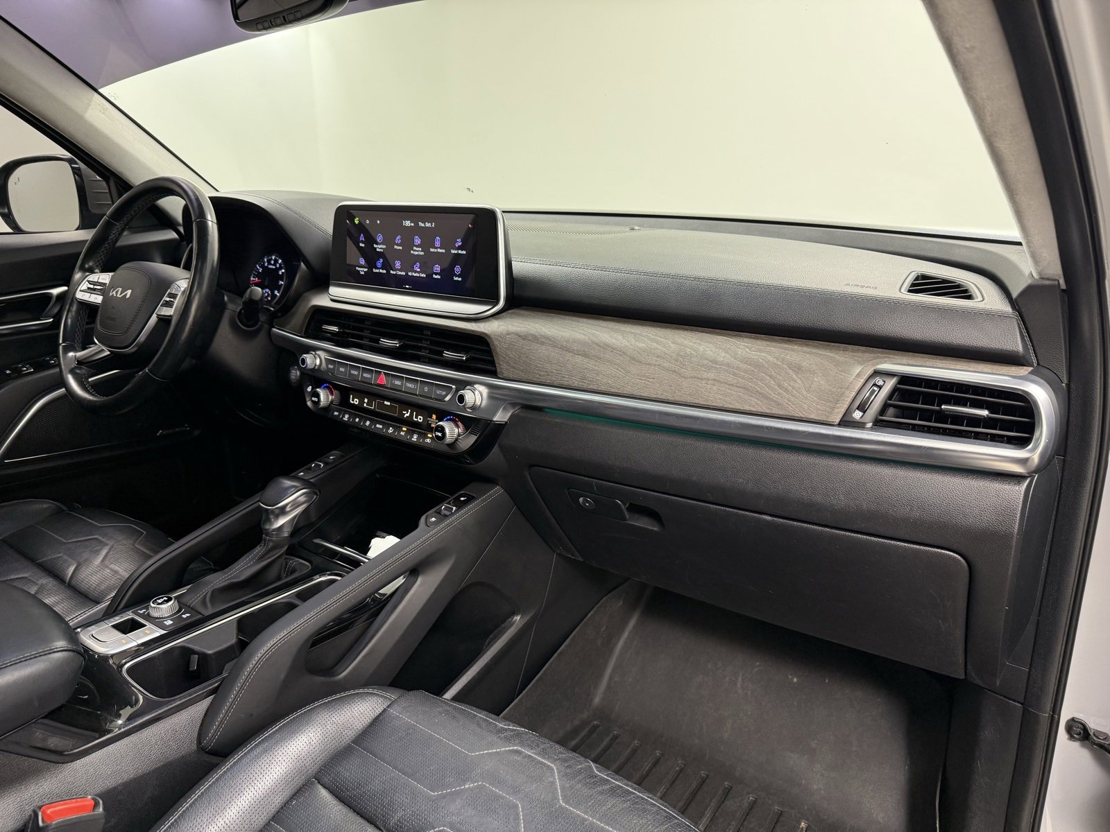 Used 2022 Kia Telluride SX w/ SX Prestige Package image 31