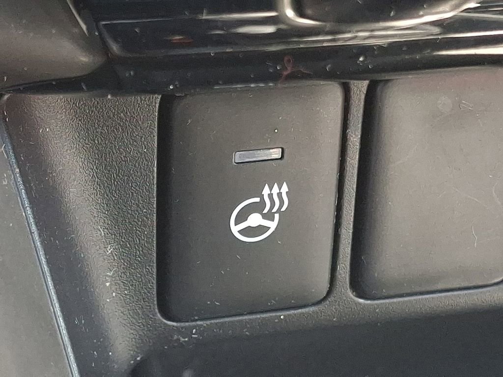Used 2018 Mitsubishi Eclipse Cross AWD image 25