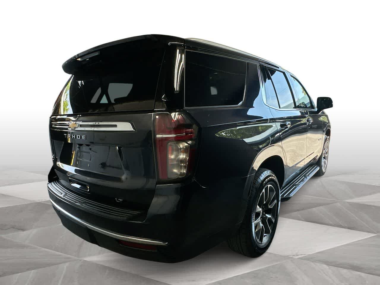 Used 2023 Chevrolet Tahoe LT w/ Luxury Package AWD/4WD image 8