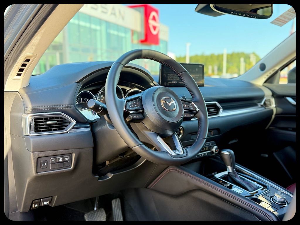 Used 2025 MAZDA CX-5 Carbon Edition image 20