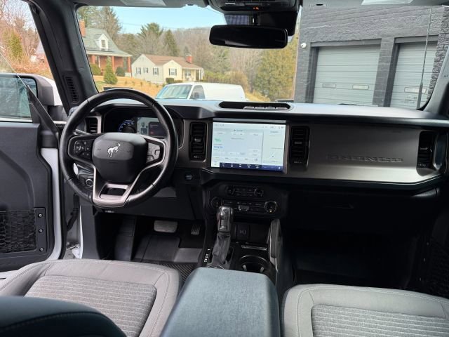 Used 2022 Ford Bronco Outer Banks image 23