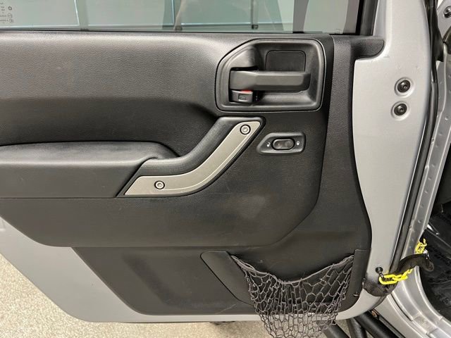 Used 2015 Jeep Wrangler Unlimited Sport w/ Quick Order Package 24S AWD/4WD image 22
