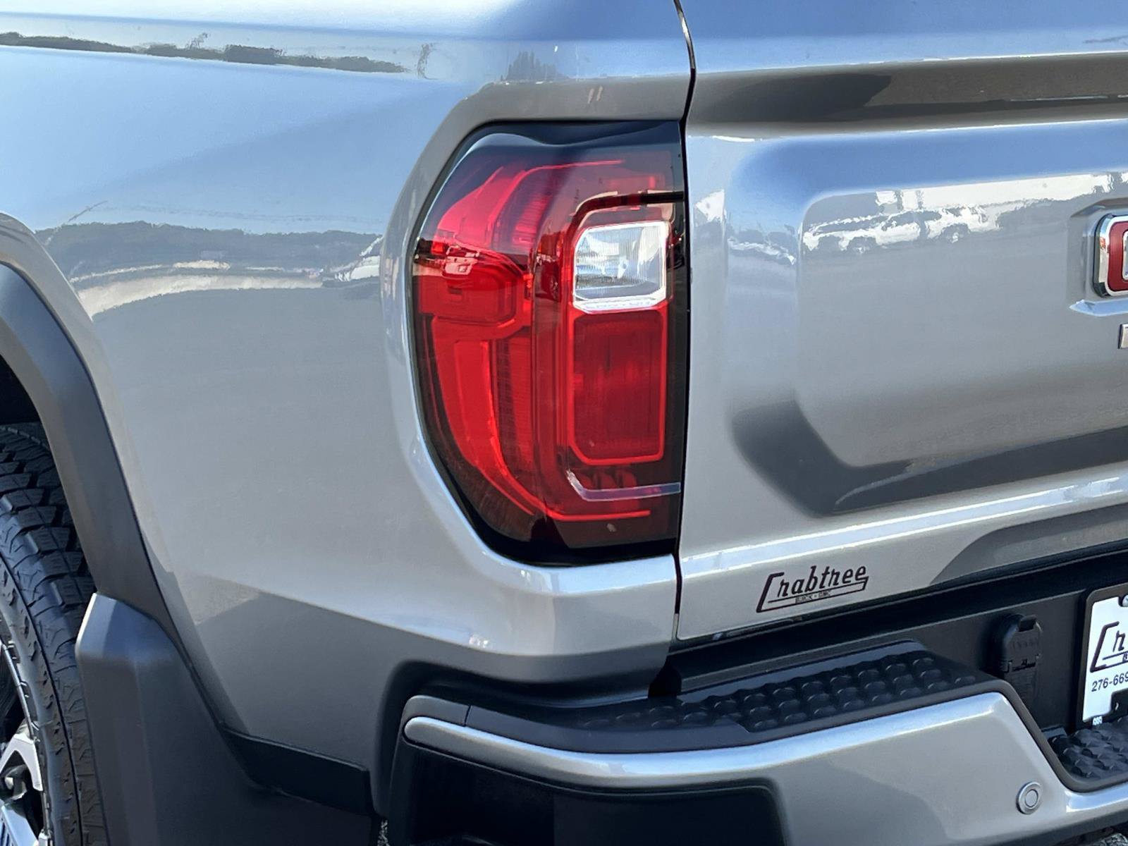 Used 2026 GMC Canyon Denali AWD/4WD image 6