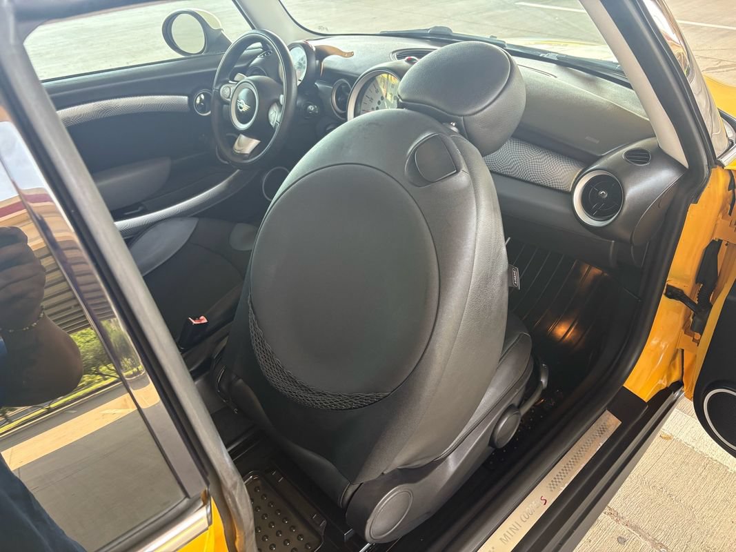 Used 2009 MINI Cooper S FWD image 26