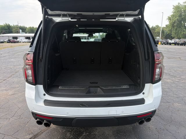 Used 2023 Chevrolet Suburban High Country AWD/4WD image 30