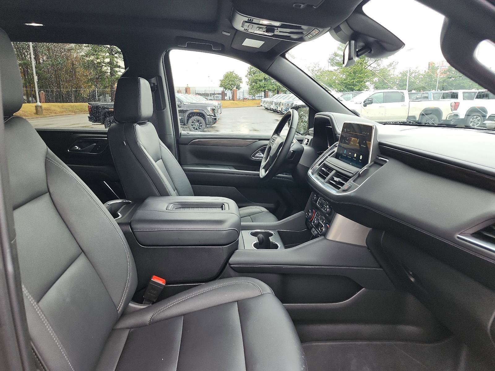 Certified 2024 Chevrolet Suburban Z71 w/ Z71 Off-Road Package image 8