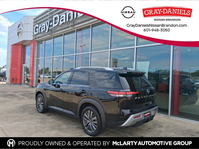 Certified 2025 Nissan Pathfinder SL w/ SL Premium Package