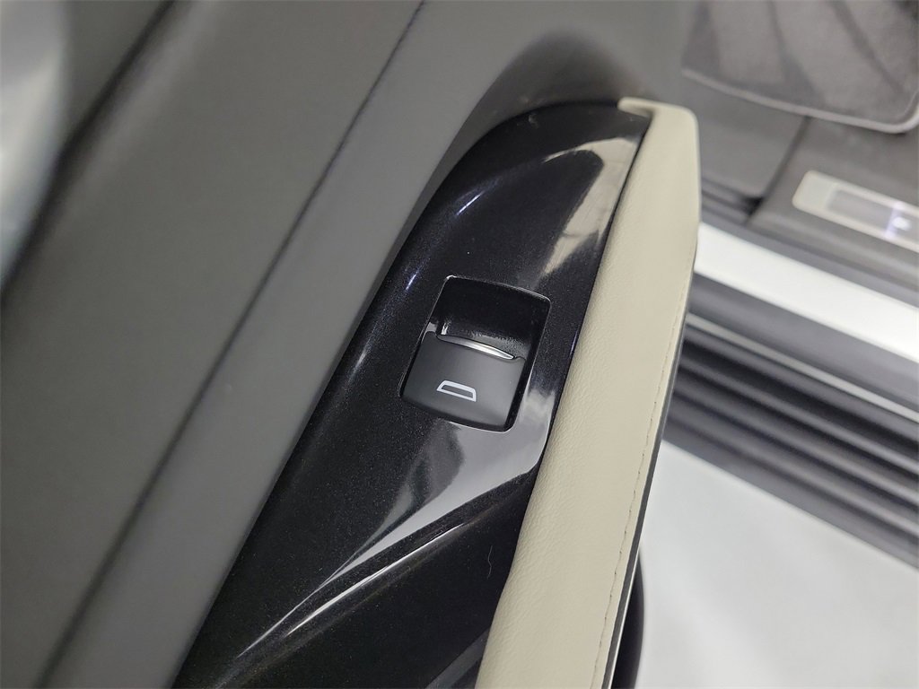 Certified 2023 Cadillac Escalade ESV Sport w/ LPO, ONYX Package image 15