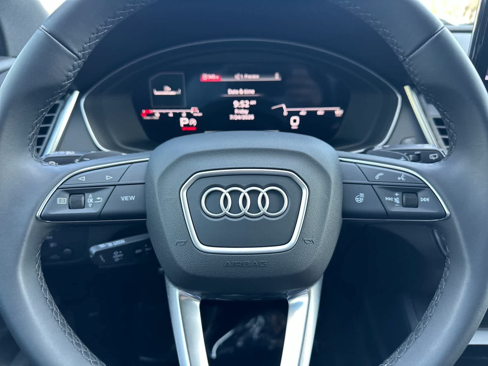 Used 2025 Audi Q5 2.0T Premium w/ Convenience Plus Package AWD/4WD image 23
