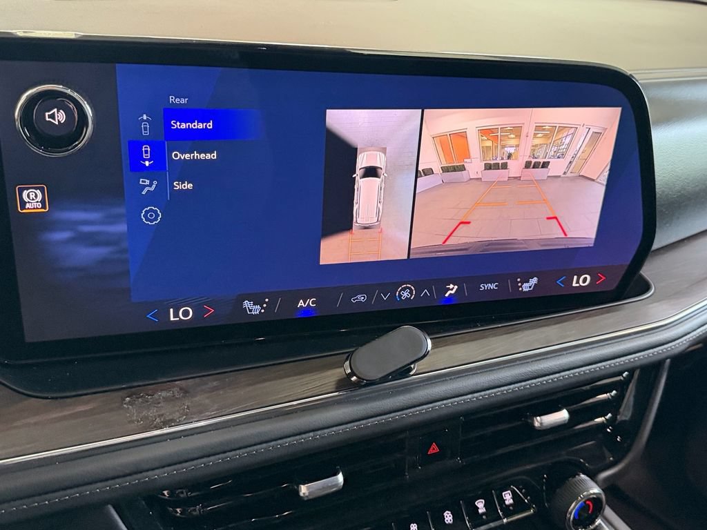 Certified 2026 Chevrolet Tahoe LT RWD image 18