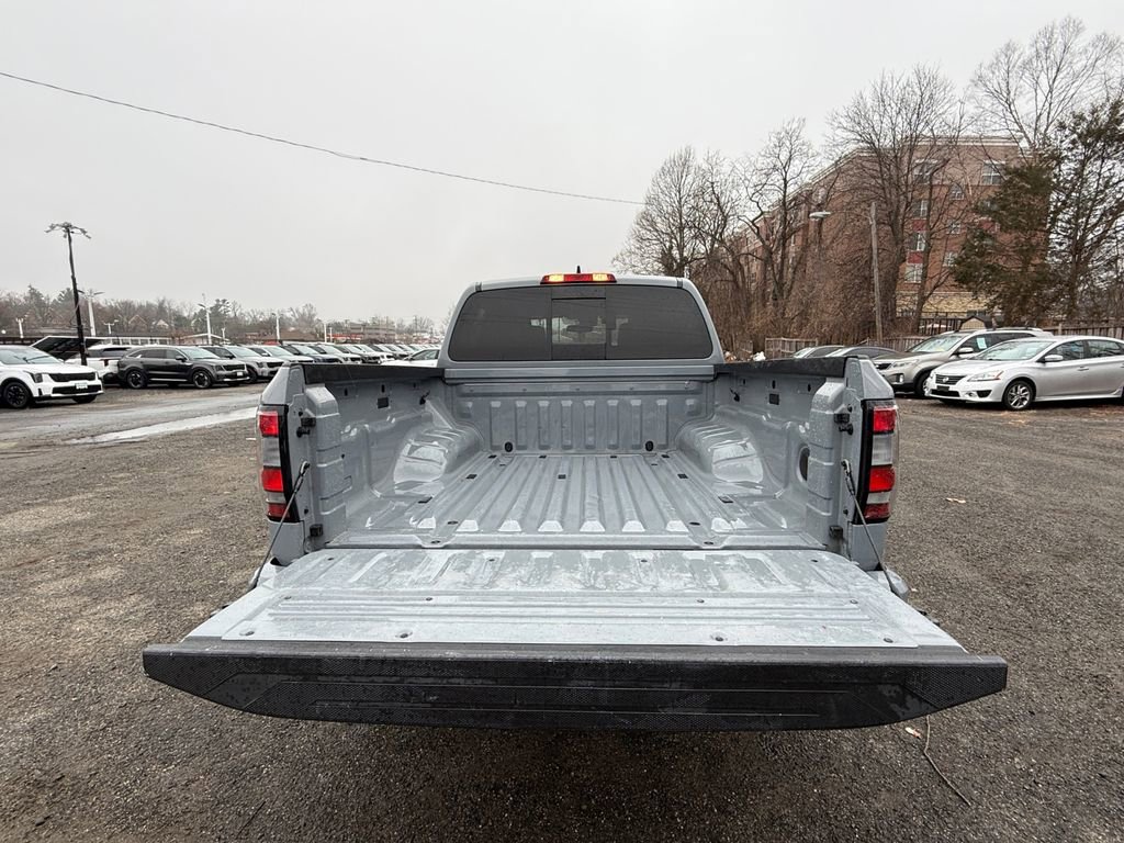 Used 2023 Nissan Frontier PRO-4X w/ Technology Package image 23