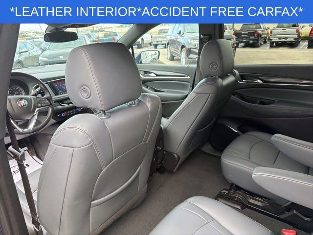 Used 2023 Buick Enclave Essence image 24