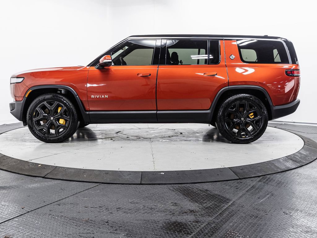 Used 2022 Rivian R1S Launch Edition image 4