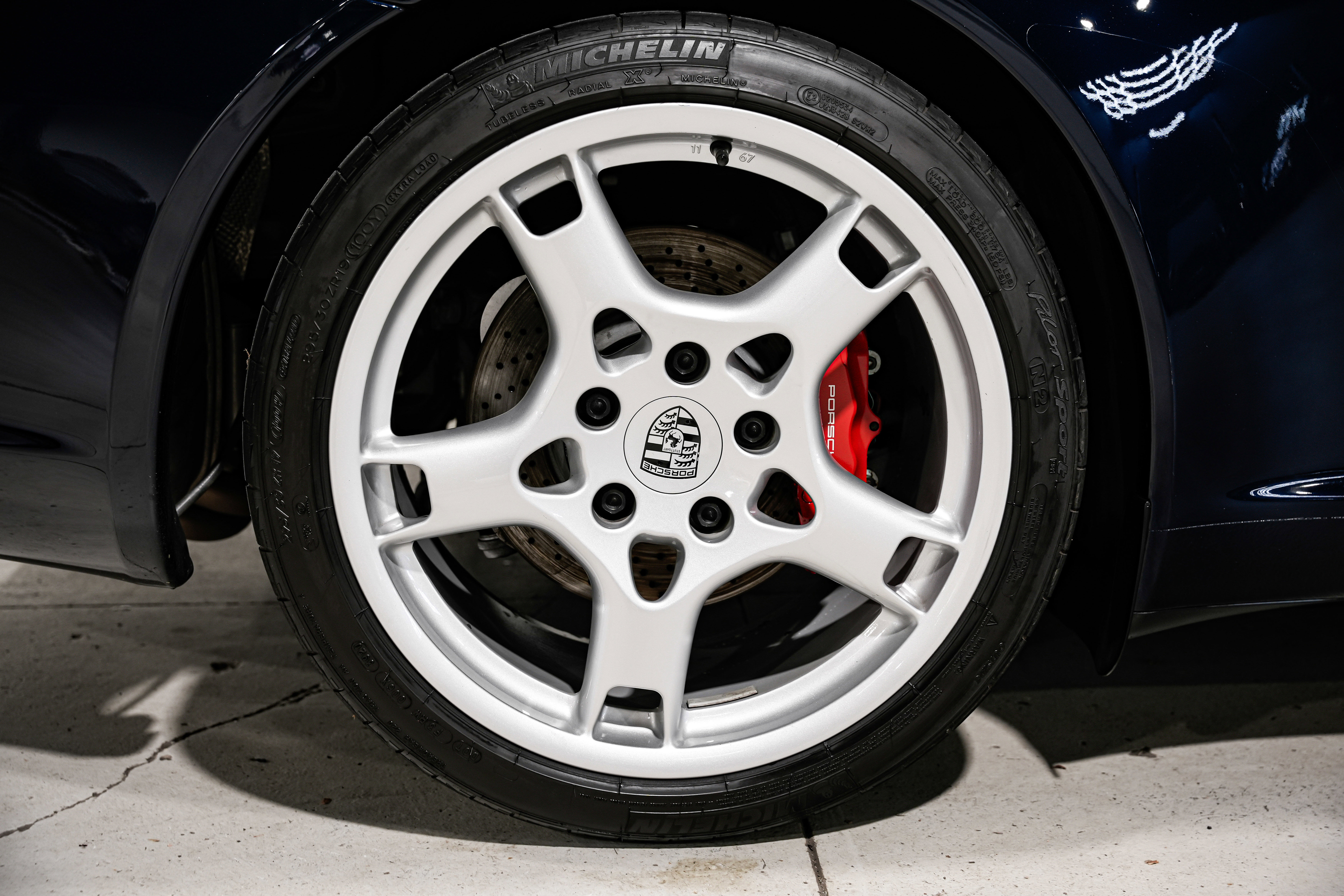 Used 2006 Porsche 911 Carrera S RWD image 48