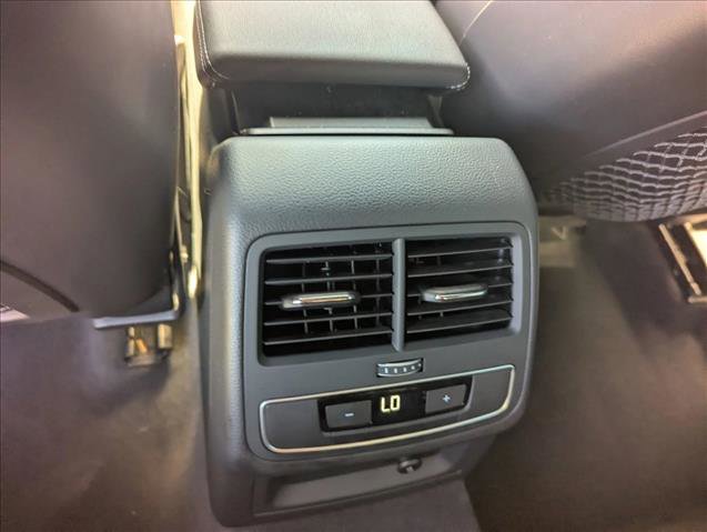 Used 2022 Audi S4 Premium Plus w/ Premium Plus Package image 17