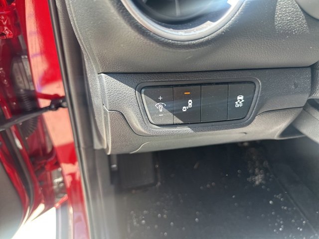 Used 2023 Kia Forte LXS w/ LXS Technology Package image 12