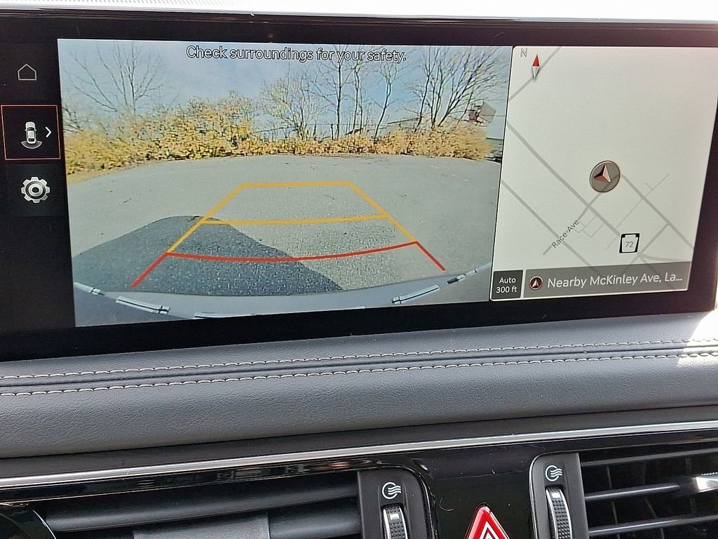 Used 2023 Genesis G70 2.0T image 20