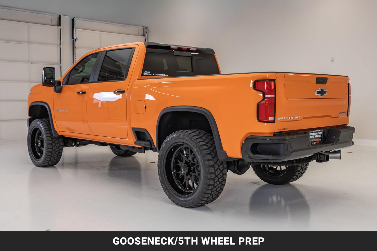 Used 2026 Chevrolet Silverado 2500 ZR2 AWD/4WD image 8