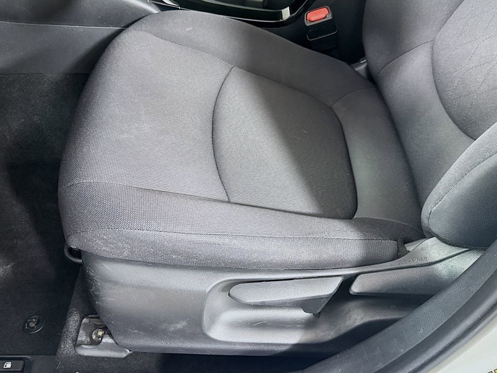 Used 2020 Toyota Corolla LE FWD image 22
