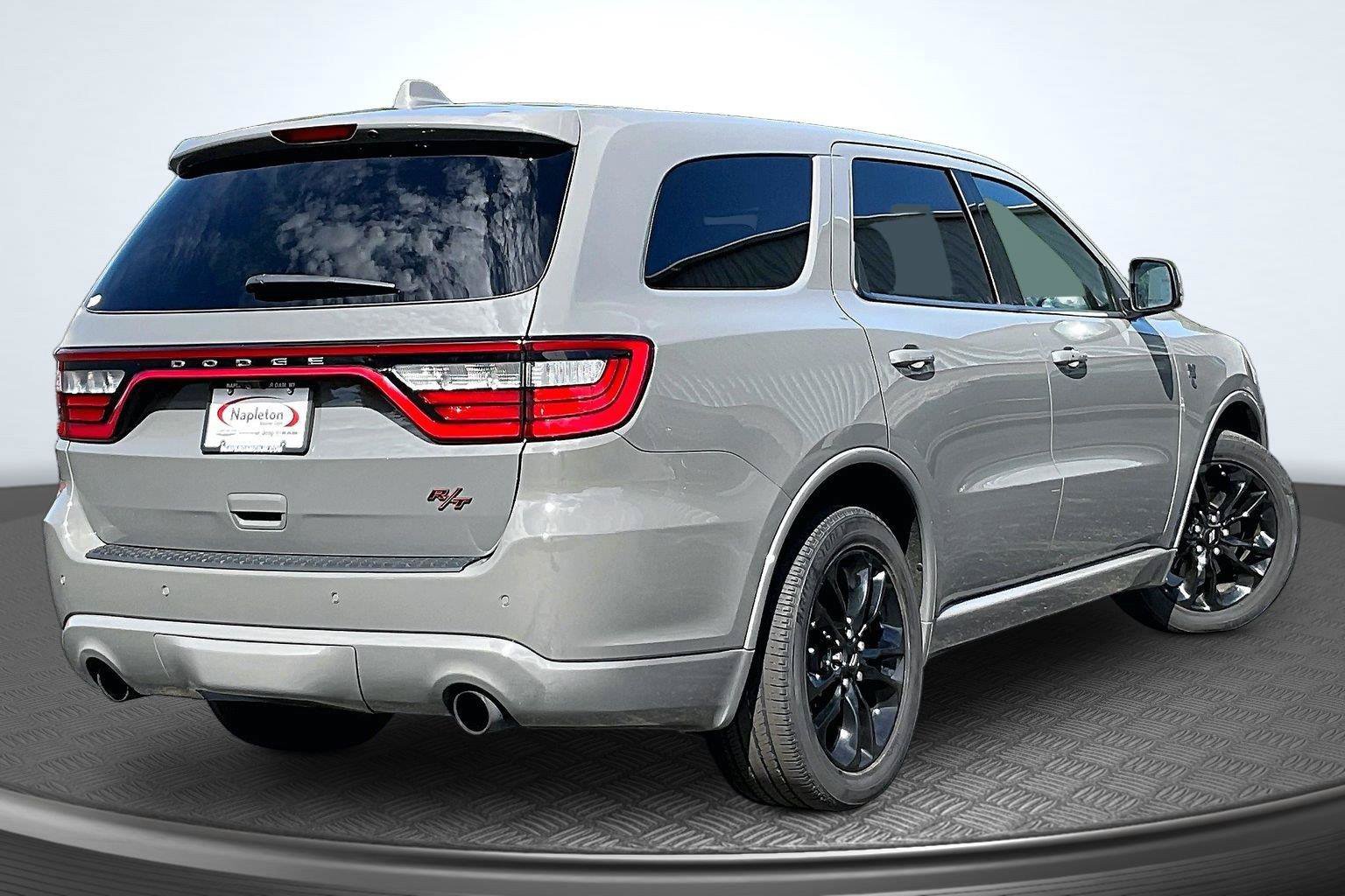 Used 2020 Dodge Durango R/T w/ Trailer Tow Group IV AWD/4WD image 2