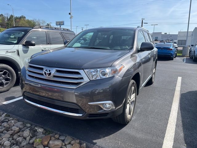 Used 2012 Toyota Highlander Limited w/ Tow Pkg