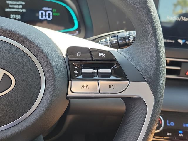 New 2026 Hyundai Elantra Hybrid FWD image 8