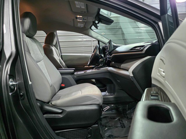 Used 2023 Toyota Sienna LE image 14