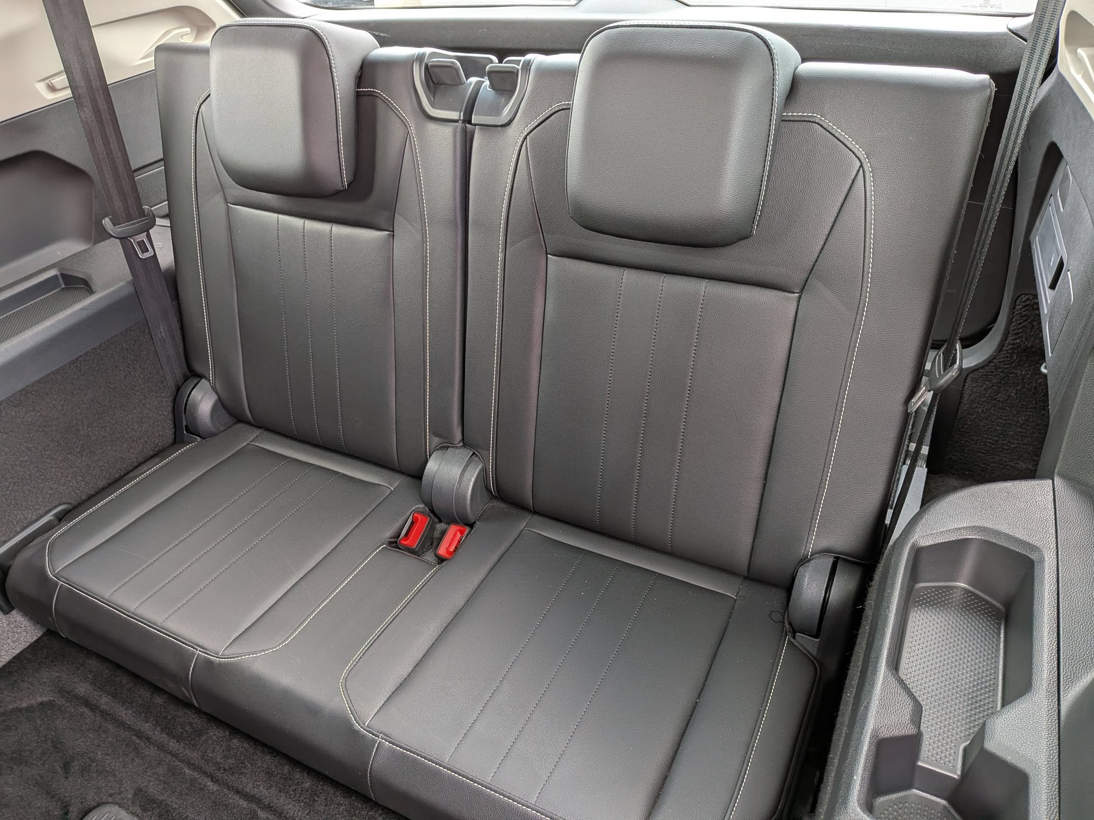 Used 2024 Volkswagen Tiguan SE FWD image 29