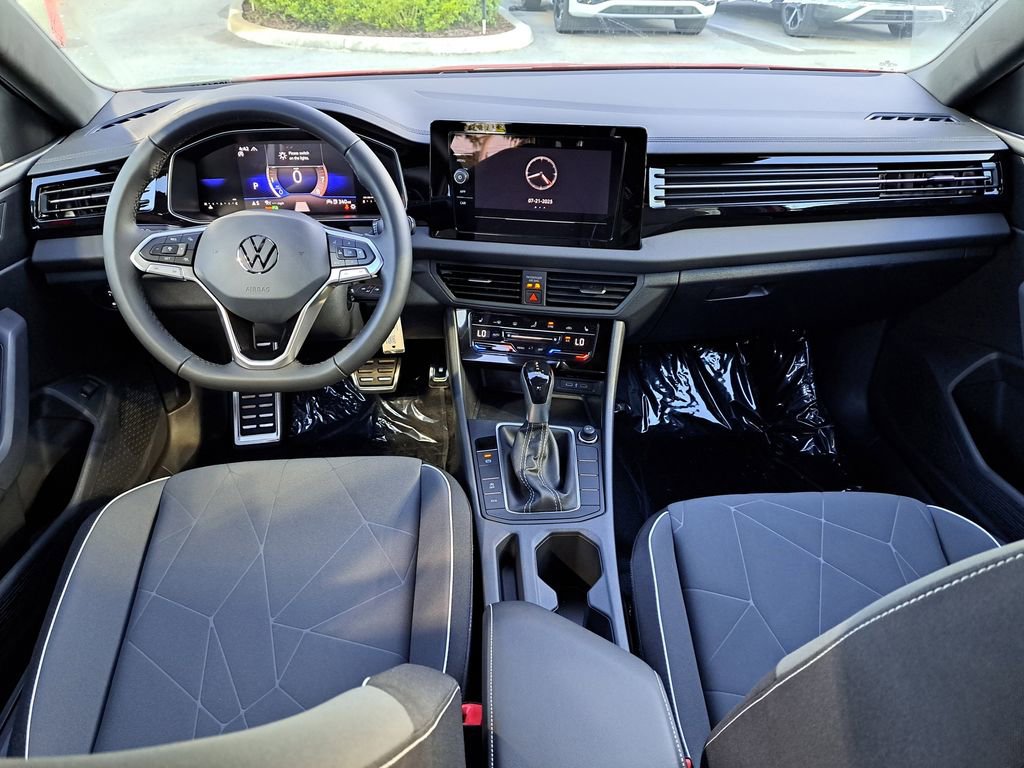 New 2025 Volkswagen Jetta Sport FWD image 6