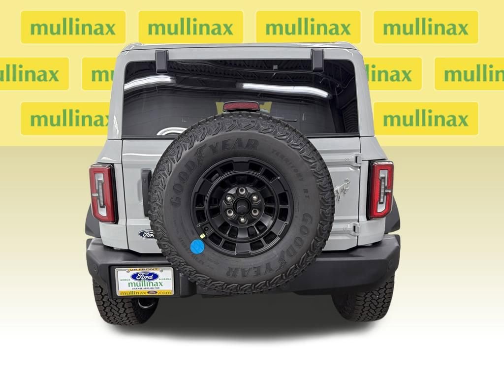 New 2026 Ford Bronco Outer Banks w/ Sasquatch Package image 7