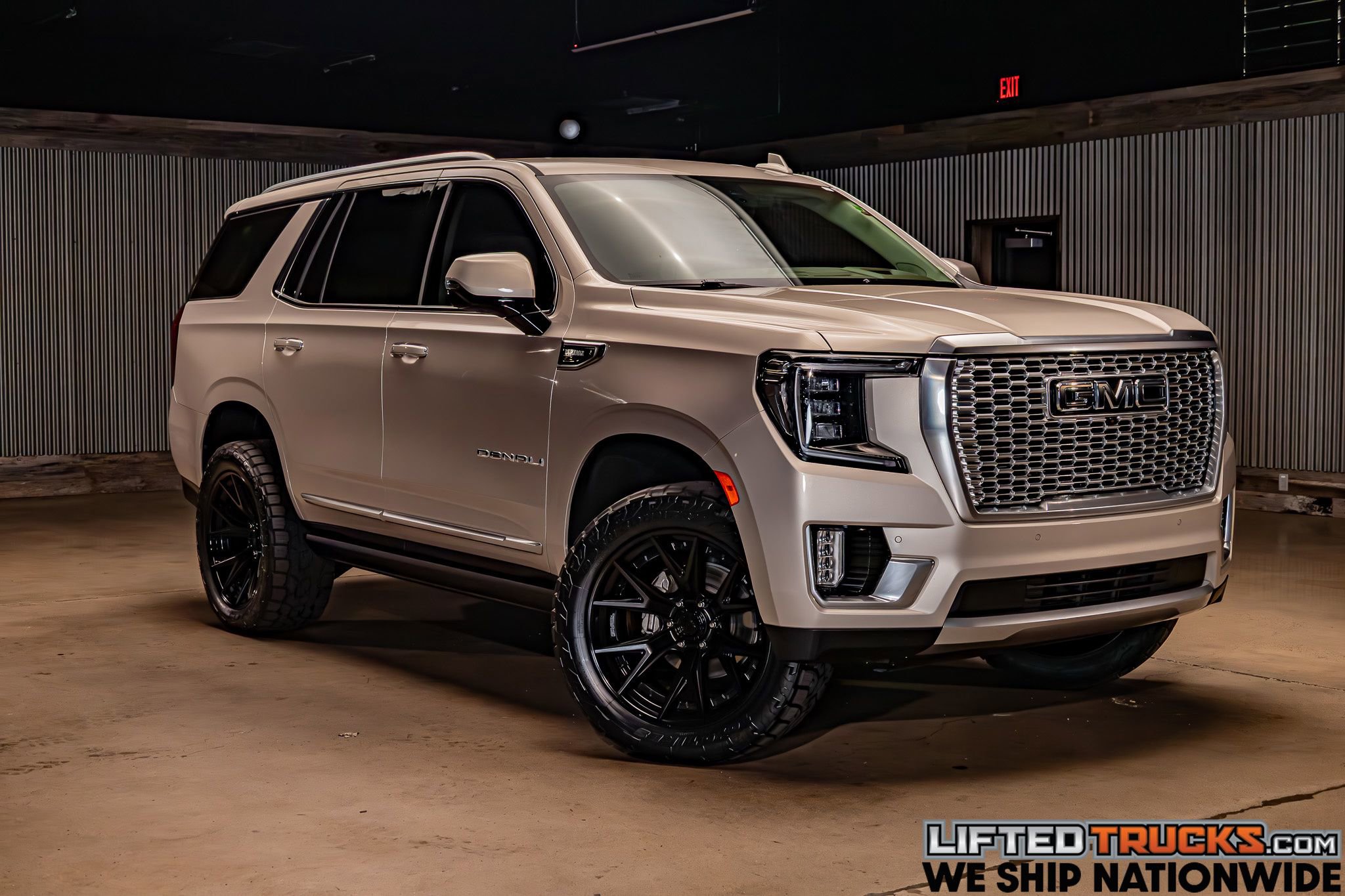 Used 2022 GMC Yukon Denali w/ Denali Premium Package