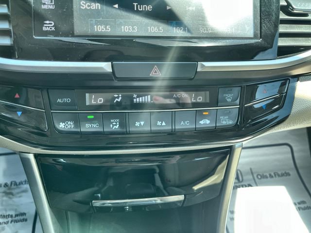 Used 2017 Honda Accord EX-L image 19