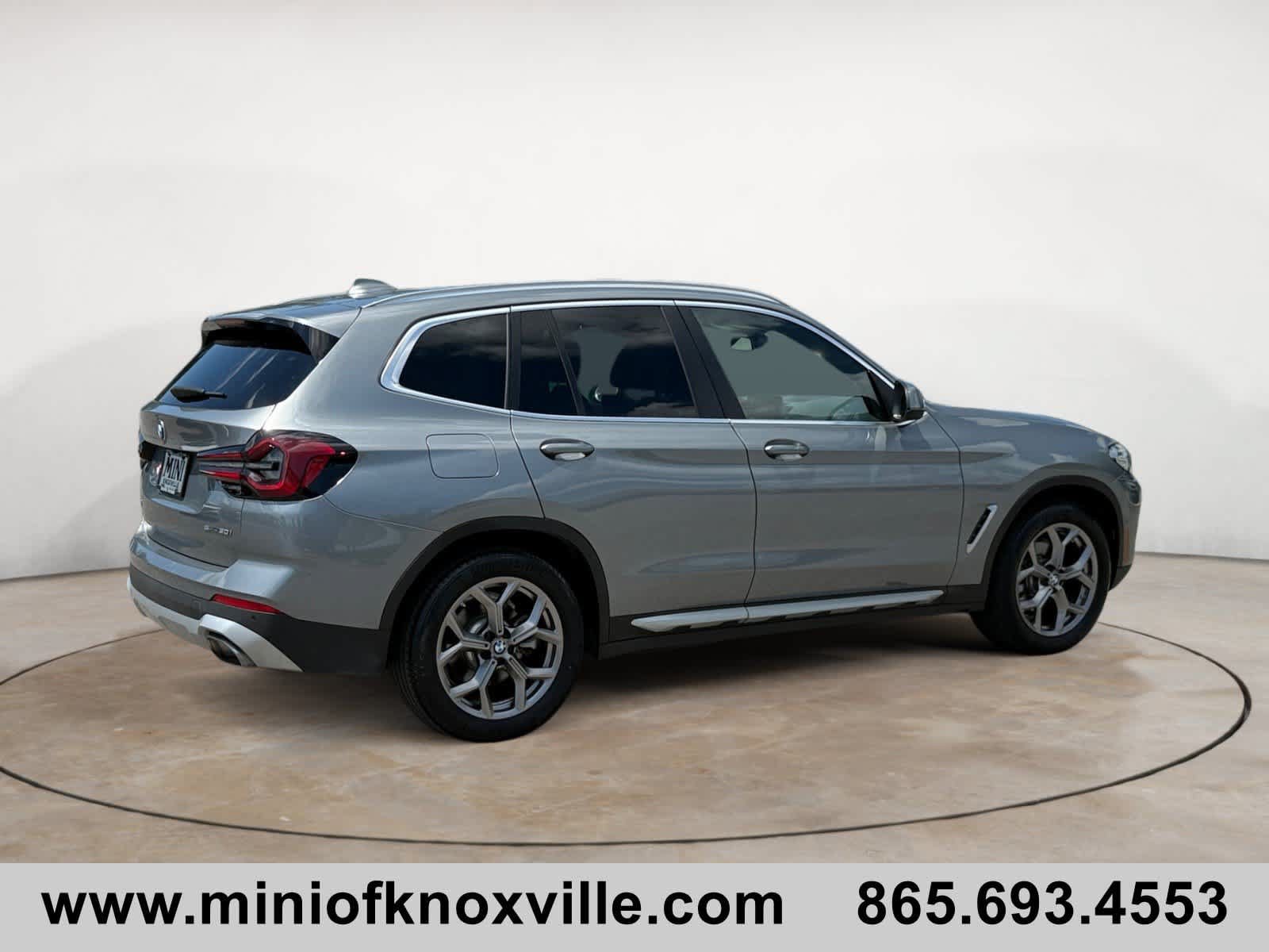 Used 2023 BMW X3 sDrive30i w/ Convenience Package w/ZPA RWD image 3