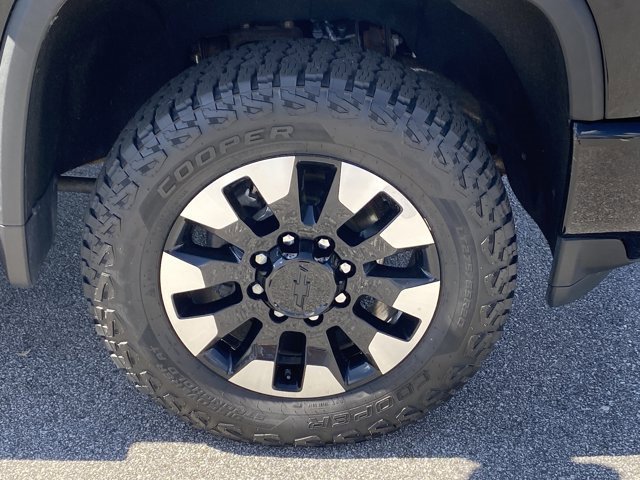 Used 2020 Chevrolet Silverado 2500 Custom w/ Custom Value Package image 22
